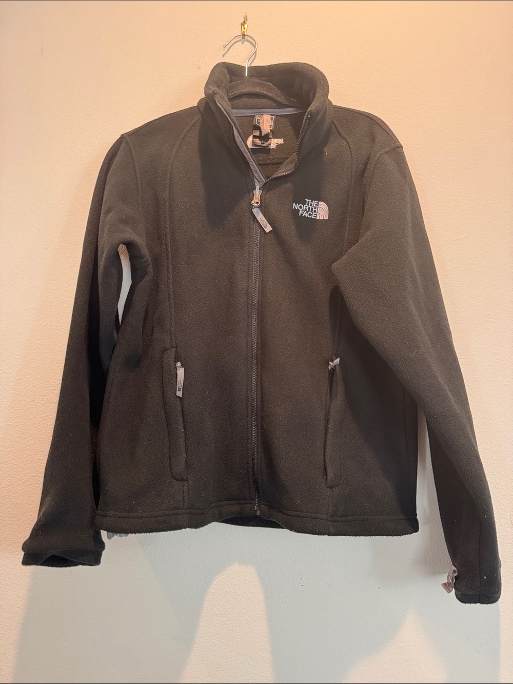 The North Face Black Full-Zip Lightweight Fleece Jacket